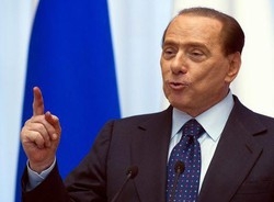 Governo/ Berlusconi contro Terzo Polo. Fini: nessun tradimento