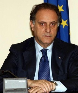 Governo/ Cesa: Anche se ottiene fiducia uscirà sconfitto