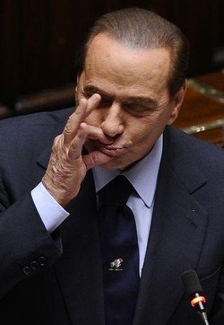 Berlusconi: Voto a marzo comunque? E’ una vostra opinione