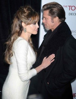 Angelina Jolie: Con Brad Pitt l’attrazione è sempre alta