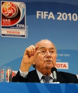 Calcio/ Blatter, scuse ai gay: Non volevo offendere nessuno