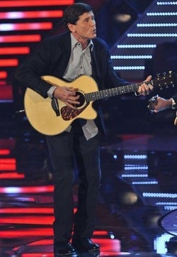 Sanremo/ Morandi: Canterò poco, forse brano della storia italiana