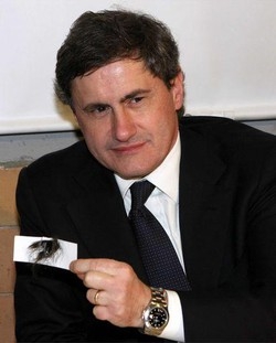 Amb. Svizzera/ Alemanno: dietro bomba matrice internazionale
