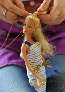 Usa/ Fbi contro nuova Barbie con telecamera: rischio pedofilia