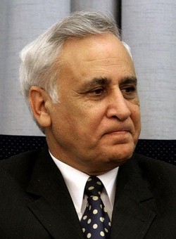 Israele/ Ex presidente Katsav riconosciuto colpevole di stupro