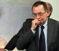 Governo/ Bonaiuti: Nessuna irritazione premier verso Tremonti