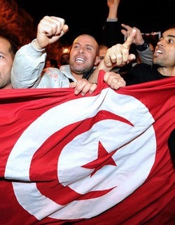 Tunisia/ Mistero su intervento tv di Ben Ali, rinviato da ore