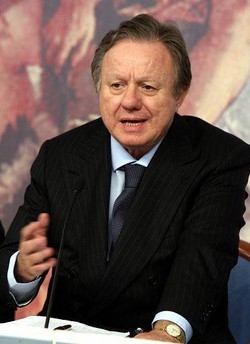 Matteoli chiede relazione su spese alloggio prefetto di Genova