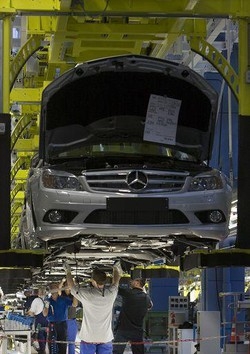 Germania/ Fiducia a massimi 20 anni, “locomotiva d’Europa”  tira