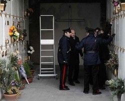Bongiorno/ Moglie Daniela:aiutatemi a ritrovare Mike (Rep.)