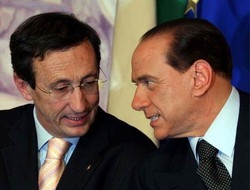 Berlusconi: Noi compatti, opposizione sgretolata. E Fli vale 1,6%