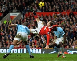 Calcio/ Premier: allo United il derby di Manchester, City ko 2-1