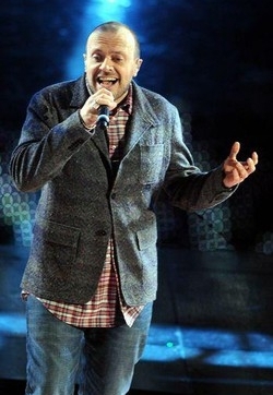 Musica/ Nuovo album e nuovo sito per Max Pezzali