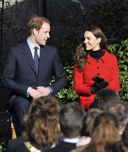 Gb/A nozze reali anche droghiere e postino del villaggio di Kate