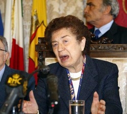 Amministrative/ Pd e Pdl stringono su candidature a Napoli
