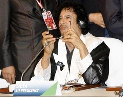 Gheddafi minaccia: migliaia di migranti invaderanno Europa