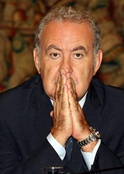 Rai/ Il Giornale:Santoro vuole andarsene:non dimissioni ma esilio