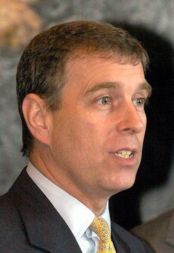 Gb/ Il Principe Andrea sarà “degradato” dopo scandalo Epstein