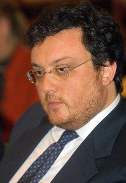 Editoria/ Orfeo pronto a passare da direzione Tg2 al Messagero