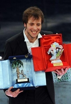 Musica/ Gualazzi continua il successo in Francia: primo su iTunes