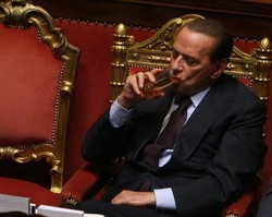 Libia/ Bagarre in Senato, Aula conferma: non riferirà il Premier
