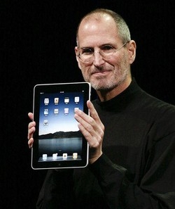 Usa/ Steve Jobs scrive sua biografia: ‘ISteve: The Book of Jobs’