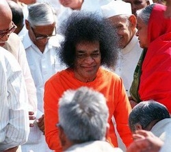 India/ Resta “critico” lo stato di salute del guru Sai Baba