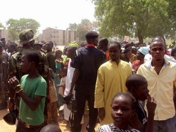 Nigeria/ Esplodono tre bombe, morti e feriti in città nord-est