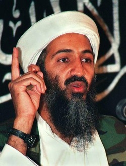 Bin Laden/ Plauso Berlusconi e Governo, resta allerta terrorismo