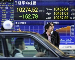 Borsa/ Tokyo chiude in ribasso, il Nikkei a -0,66%