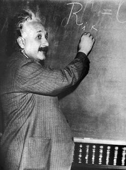 Gb/ Trovate a Heathrow le carte della fuga di Albert Einstein