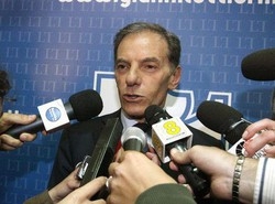 Napoli/ Pd-Sel con de Magistris, ma lui dice no ad apparentamenti