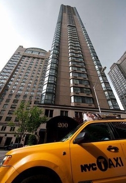 Strauss-Kahn/ Non trova casa a Ny, scarcerazione a rischio