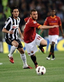 Calcio/ Daniele De Rossi resta a Roma per i bookmaker