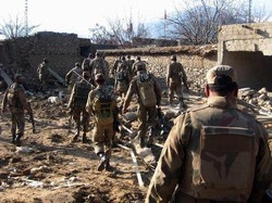Pakistan/ Otto morti in esplosione Pasht, talebani rivendicano