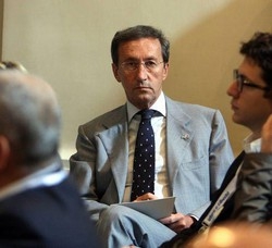 Mafia/Fini: Politica allontani accusati senza aspettare condanna