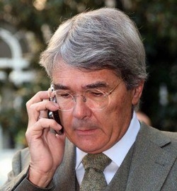 Pedaggi/ Scontro Alemanno-Castelli: ‘Ignorante’, ‘Parla lui…’
