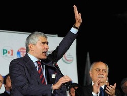 Manovra/ Casini: Se è questa, prevedo elezioni a marzo-aprile