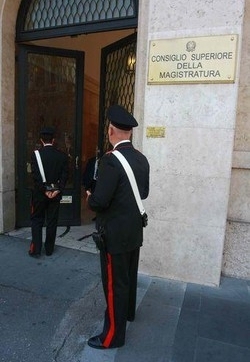 Rignano/ Commissione Csm: Riassegnare giudice al processo