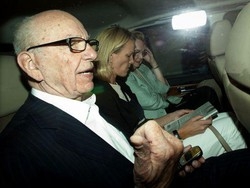 Gb/Si complicano i piani di Murdoch per assumere controllo BSkyB