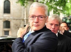 Wikileaks/ Alta corte rinvia decisione su estradizione Assange
