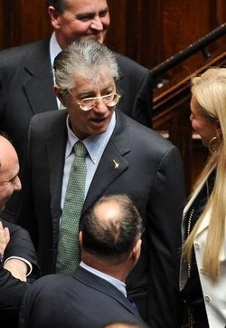 P4/ Lega: Libertà coscienza su Papa. Pdl spera in accordo col Pd