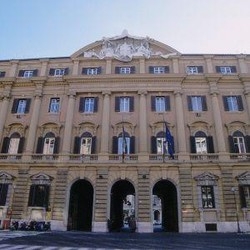 Tesoro/ Annulla aste titoli Stato a medio-lungo termine di agosto