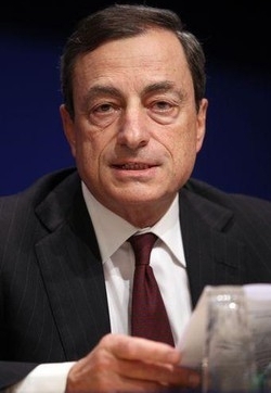 Crisi/Contatti tra Berlusconi e Draghi in vista di discorso oggi