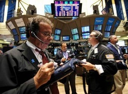 Crisi/ Si stabilizzano Btp Italia dopo manovre Bce, ma Borse giù