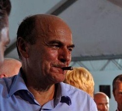 Governo/ Bersani:Italia in pericolo, uno nuovo o non ce la farà