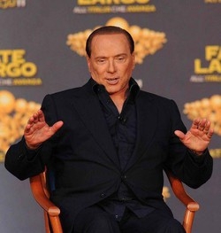 Berlusconi: non scappo da giudici, in Europa per manovra