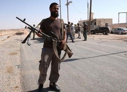 Libia/ Si combatte a Sirte e Bani Walid, i lealisti resistono