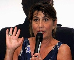 Rai/ Lei: ‘Parla con me’ programma Rai, Dandini può farlo