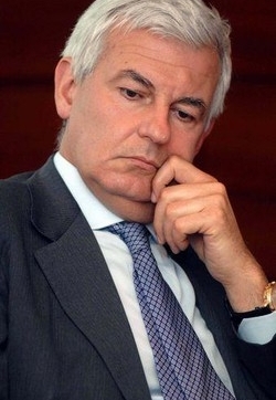 Pd/ Profumo: ho assoluta volontà di impegnarmi in politica